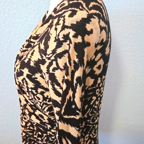 MAX MARA Long Sleeve Animal Print Blouse Shirt Top Sz Large Abstract Wrap - Picture 6 of 13